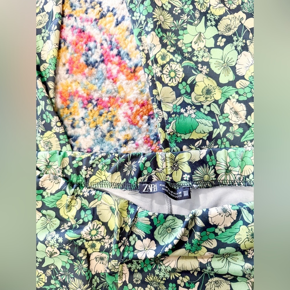 Zara Green Floral Wide-Leg Pants - Picture 8 of 8